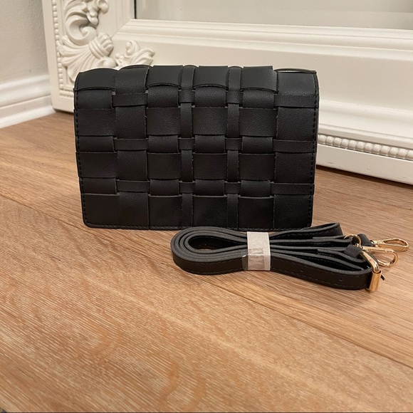 MRSALLIEXO— SOLD OUT - Picture 5 of 11